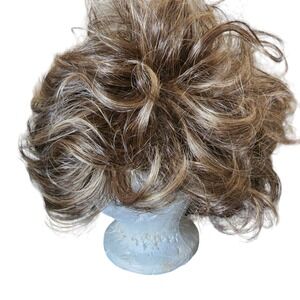 Noriko Collection Wig Short Curly Hair Brown